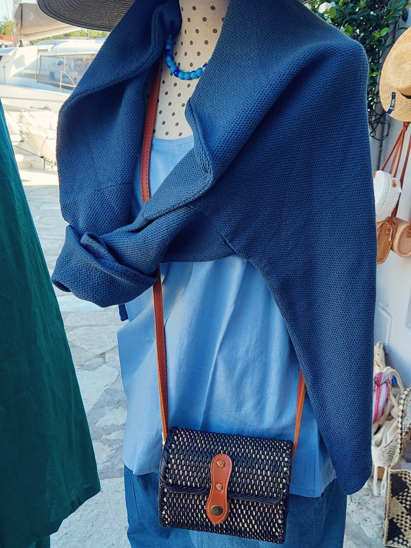 Κομμάτι της συλλογής iridasboutique